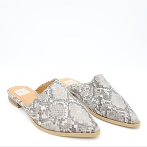 DV by Dolce Vita Snake Skin Print Flats Slip-On Mules Loafers NWT